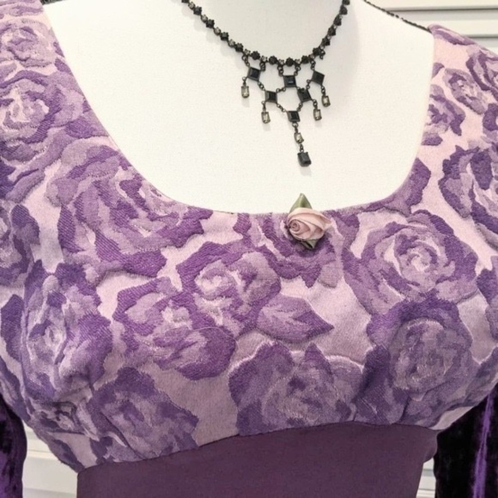 Vintage LINDA HARRIS Princess Dress Long Maxi Purple Silk Velvet - SMALL - Picture 3 of 13
